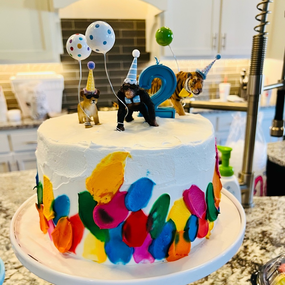 Custom-made monkey cake topper - Picture 3 of 4